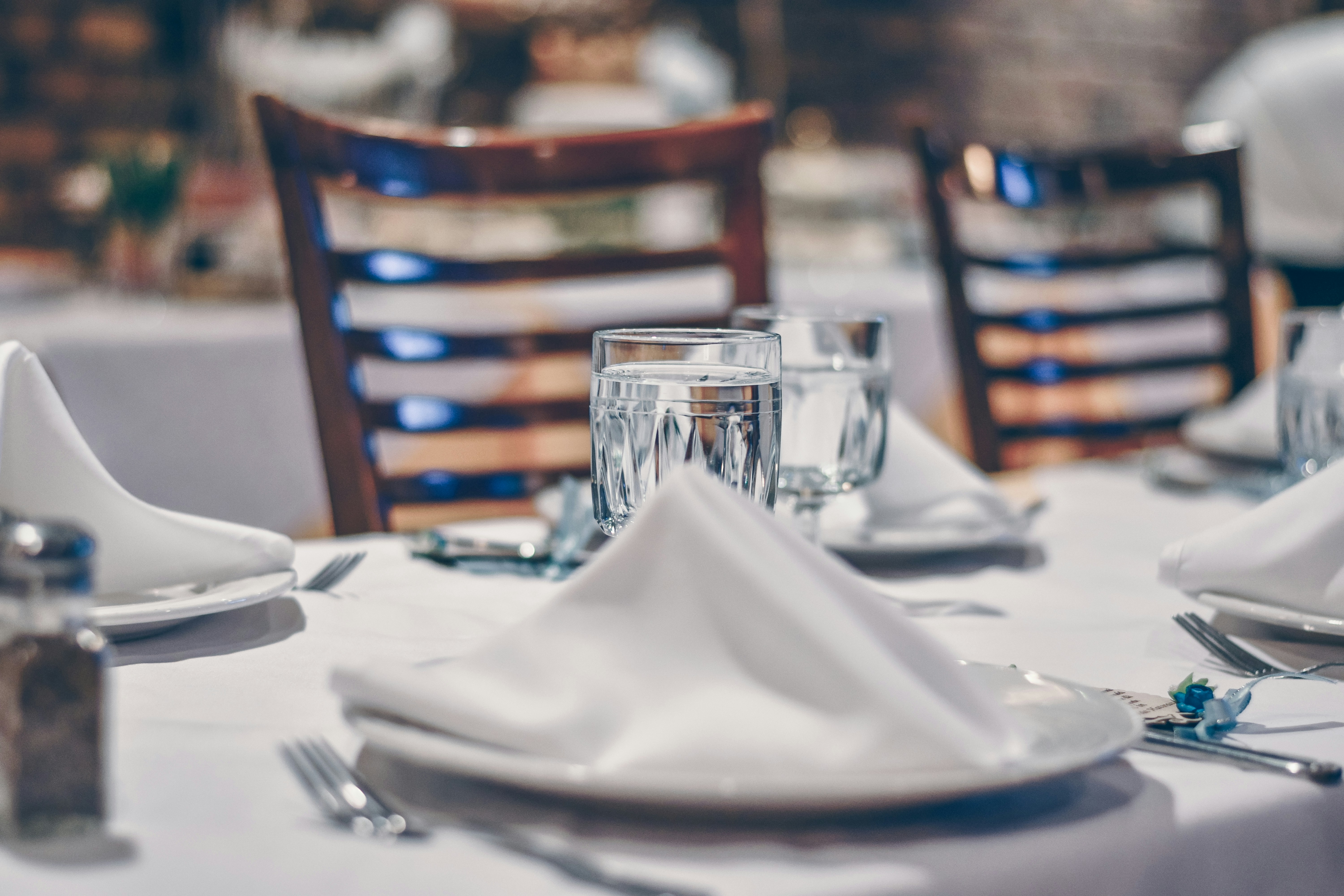 Comment dresser une table dans un restaurant